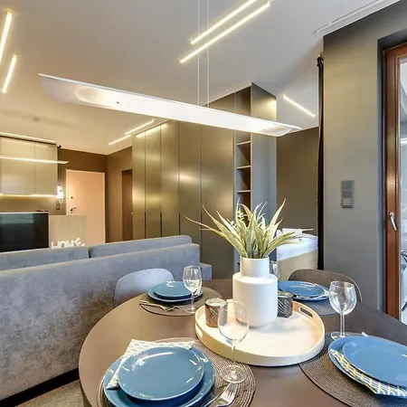 Garnizon With Parking & Balcony Apartamento *