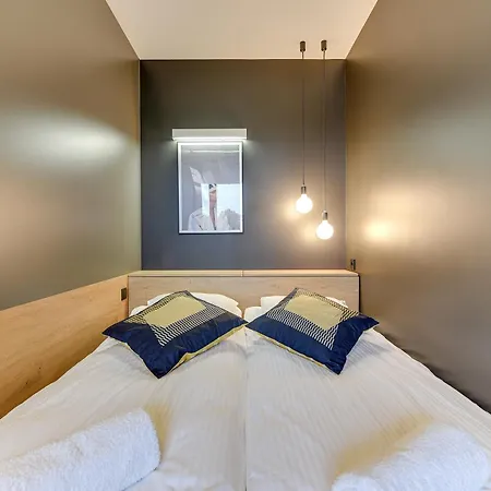 Garnizon With Parking & Balcony 아파트